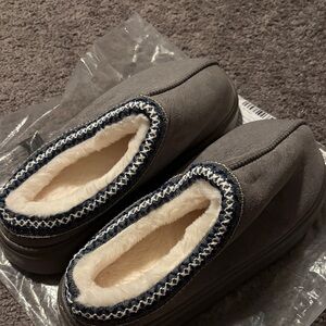 Gray Faux Fur Lined Slippers